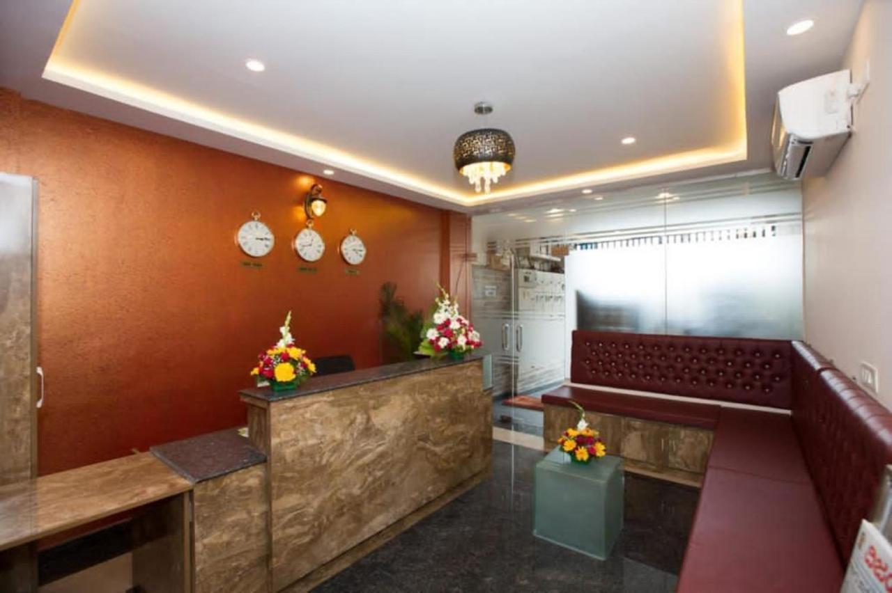 Hotel Vijaya Lakshmi Residency - Yeshwanthpur Bangalore Exterior foto