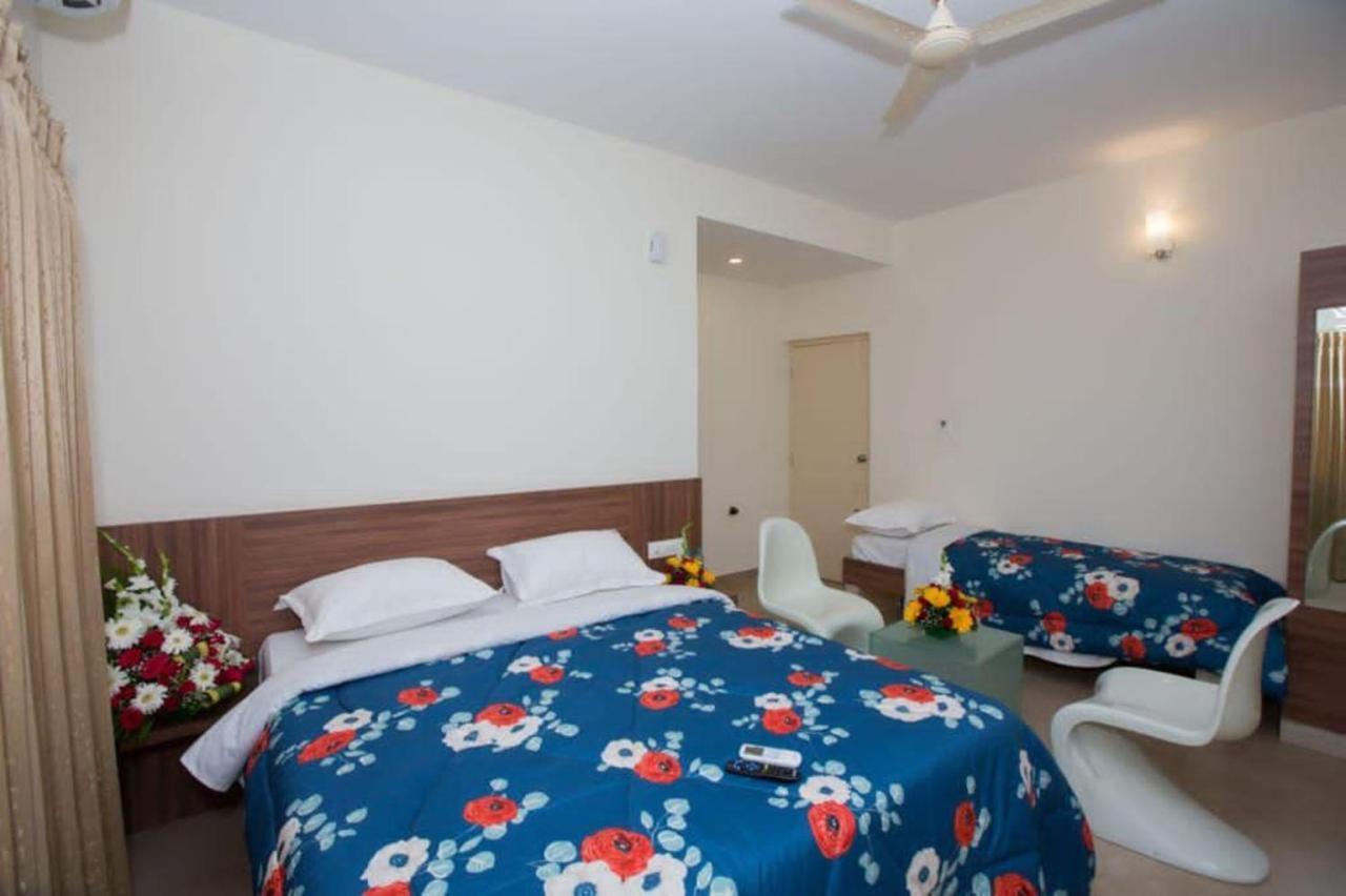 Hotel Vijaya Lakshmi Residency - Yeshwanthpur Bangalore Exterior foto