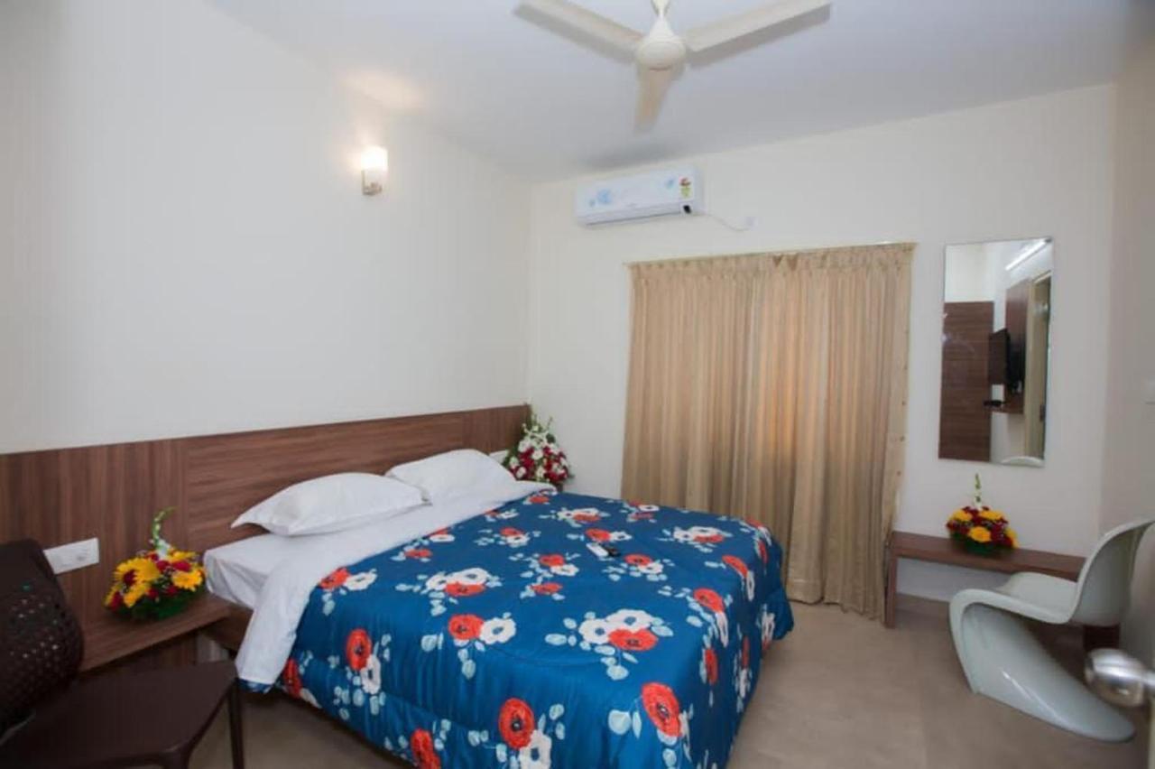 Hotel Vijaya Lakshmi Residency - Yeshwanthpur Bangalore Exterior foto