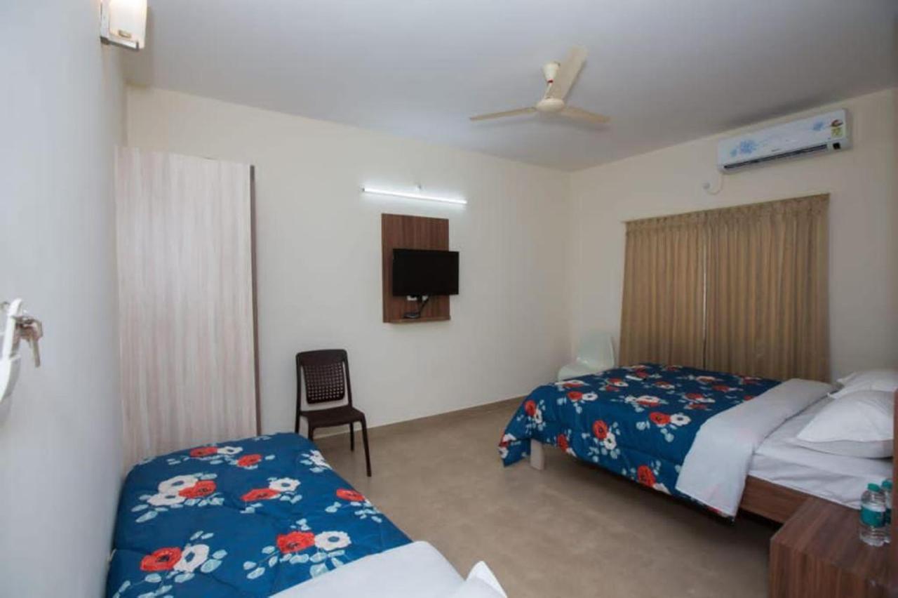 Hotel Vijaya Lakshmi Residency - Yeshwanthpur Bangalore Exterior foto