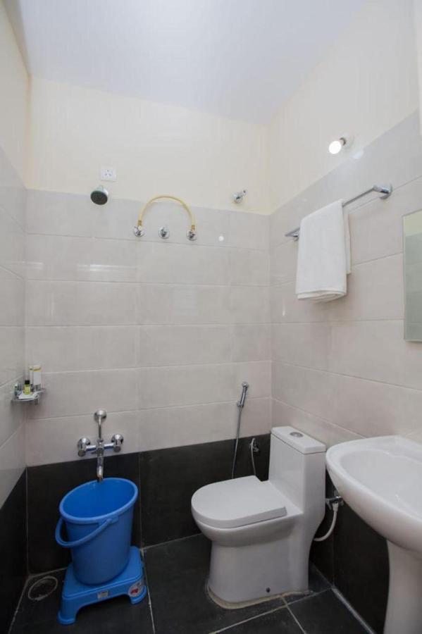 Hotel Vijaya Lakshmi Residency - Yeshwanthpur Bangalore Exterior foto